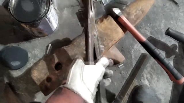 Удлинитель на катушке из того, что было. Череп. Скелет. смотреть онлайн