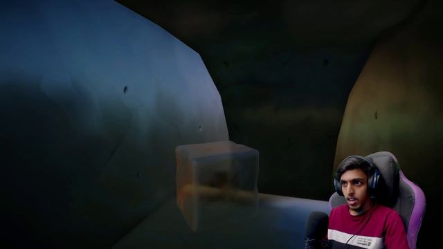 I Got TRAPPED inside ICE CUBE !! GAME THERAPIST смотреть онлайн