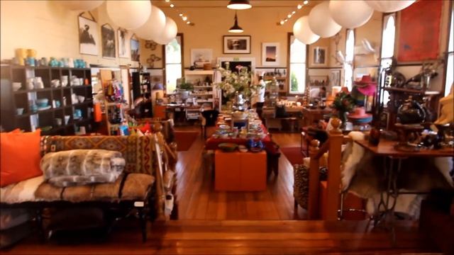 Арт-кафе в новозеландской деревне смотреть онлайн