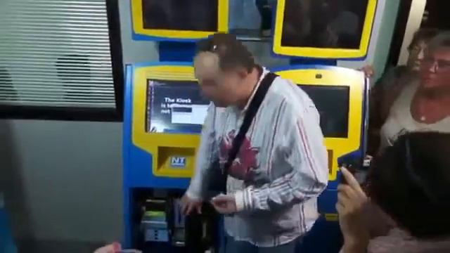 Офис в Абу Даби, инвестиционный бизнес в ОАЭ смотреть онлайн