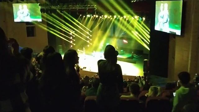 Элвин Грей - Гомерлэр ута (Москва Крокус) смотреть онлайн