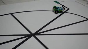 Lego WeDo 2.0 Two Motion Sensors Line Follower