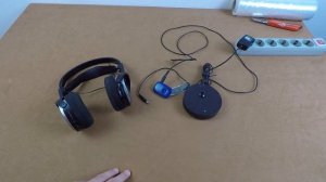 Беспроводные наушники Sony MDR-RF810R