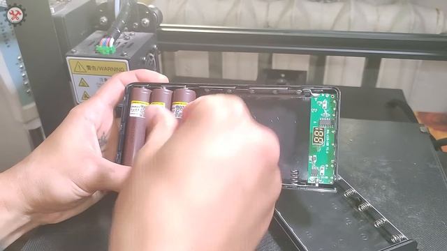 2 мощных корпуса Power Bank. Какой лучше?