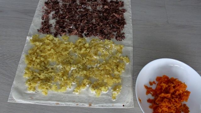 ЗАКУСОЧНЫЙ рулет МИМОЗА из лаваша / Такой вкусной Мимозы вы еще не пробовали смотреть онлайн