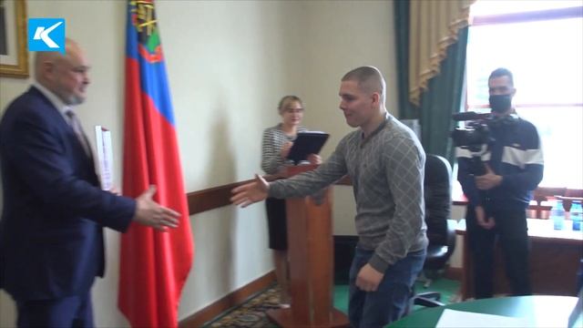 25 02 2022 В Кузбассе дети сироты начали получать жилищные сертификаты смотреть онлайн