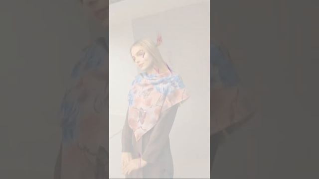 Авторские платки с принтами ручной работы от дизайнера Анны Лукьяновой смотреть онлайн