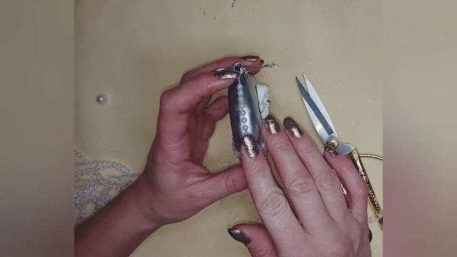 новогодние игрушки шары за 10 минут смотреть онлайн