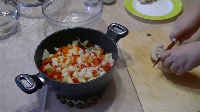 Рагу постное, с грибами и фасолью смотреть онлайн