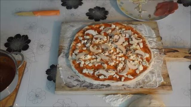 Pizza auf dem Grill - Пица на гриле смотреть онлайн
