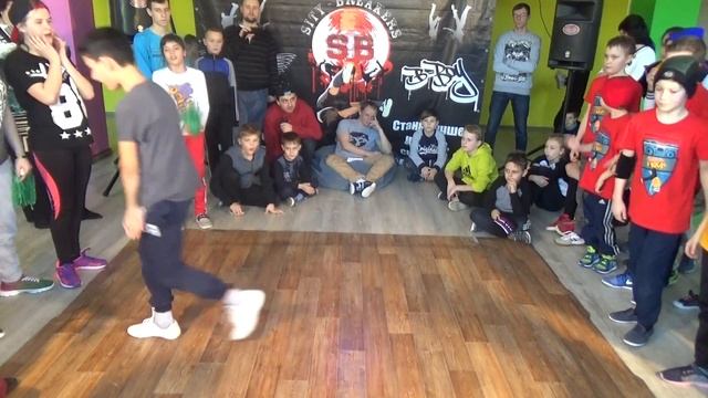 Little Breaking (Полупрофи) 1/16 bboy Metis (SCJ Тихорецк) vs Like (Краснодар) смотреть онлайн