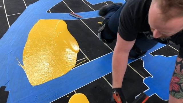 Custom Seattle Supersonics Basketball Court Using Concrete Overlay | How To Video смотреть онлайн