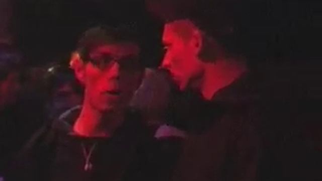 Nora düster & Gladbeck City Bombing Schweiz Tour März 07 смотреть онлайн