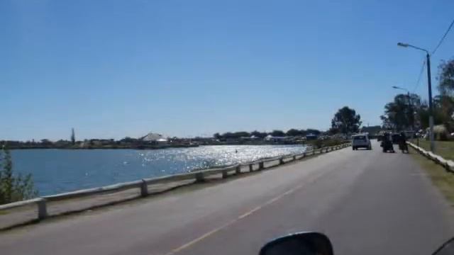 Paseo por la laguna... смотреть онлайн