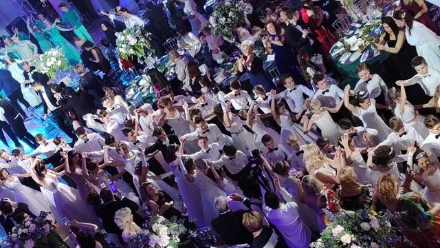 Венский бал 2019 в Киеве (полька) смотреть онлайн