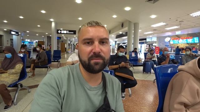 ЭКСПЕРИМЕНТ С МАСКОЙ В АЭРОПОРТУ ТАИЛАНДА ?? смотреть онлайн