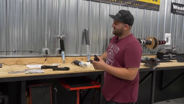 Lifts & Levels: Stage 1 Level Kryptonite 2015 Chevy Silverado 2500HD смотреть онлайн