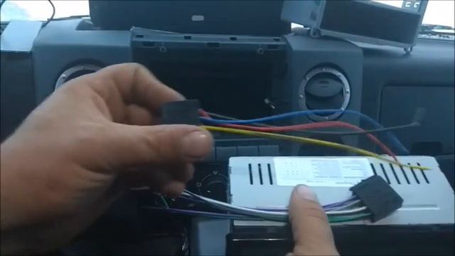 Как подключить автомагнитолу в машине. Как правильно установить автомагнитолу самому. смотреть онлайн