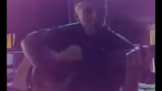А снег кружился и падал. Армейские песни под гитару. смотреть онлайн