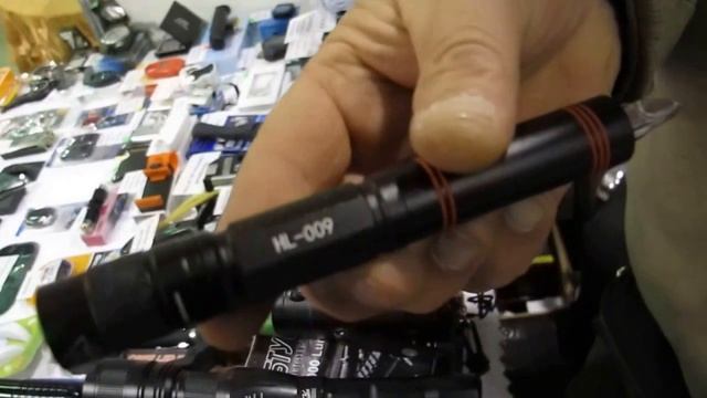 Универсальный светодиодный фонарь -Нож молоток!