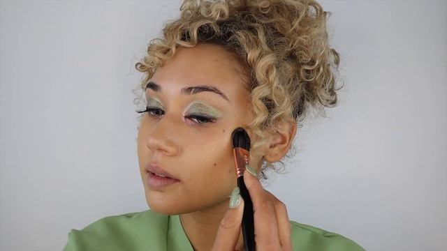 TUTORIAL | AVON Precious Earth Limited Edition Collection смотреть онлайн