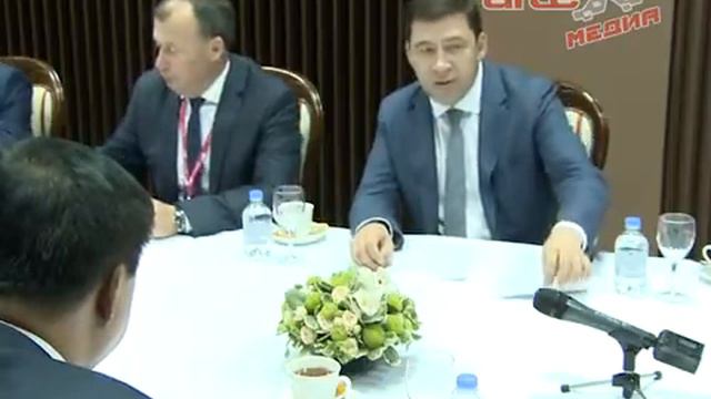 Губернатор Свердловской области и мэр Харбина обсудили важные вопросы сотрудничества смотреть онлайн