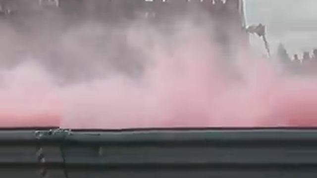 Coloured Smoke Burnout Ford Escort смотреть онлайн