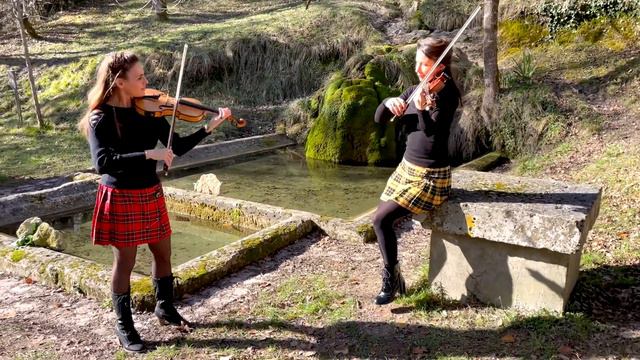 Les Amazones Violonistes - La Ballade Nord-Irlandaise - The Water is Wide смотреть онлайн