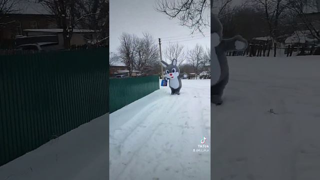 поздравление с днём рождения огромный заяц #2023 смотреть онлайн