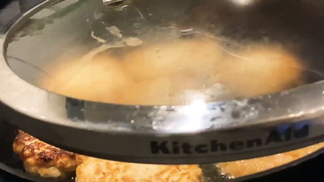 Готовим у Каси куриные котлеты из грудинки курогрудки рецепт котлеты рецепт вкусных котлет смотреть онлайн