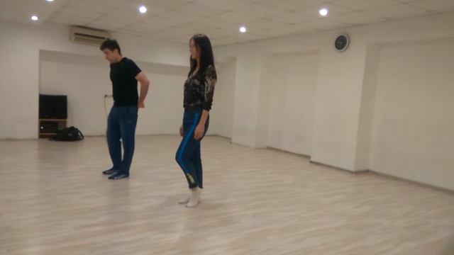 IB-24 - Bachata - Спецпроект "Погружение в бачату 1.0" 2-й семинар (01.06.2019) смотреть онлайн