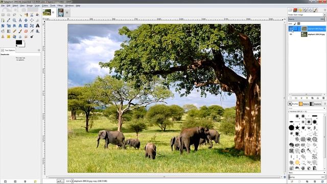 Make Your Photos Look Better - GIMP 2.8 Tutorial смотреть онлайн