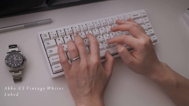 Akko CS Vintage White Switches Typing Sound Test [Lubed vs. Unlubed] смотреть онлайн