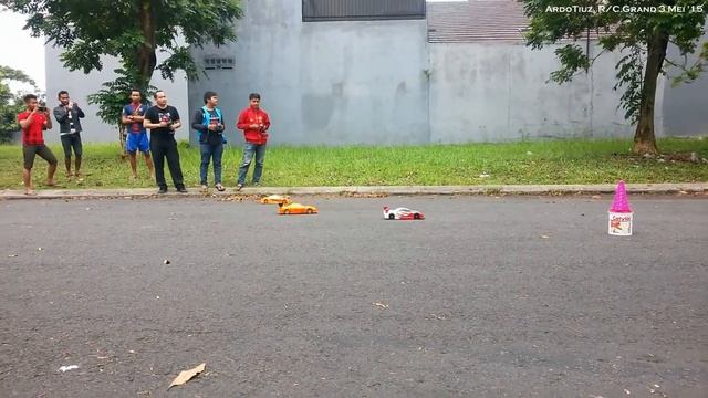 R/C Grand 20150503, NT1 Mito - Kyosho Sirio - Kyosho RB - Kyosho Hyper смотреть онлайн