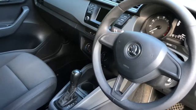 Skoda Fabia 1.2 TSI S DSG смотреть онлайн