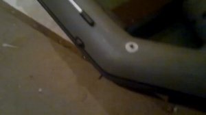 ремонт лодки пвх. клеем привальный брус.