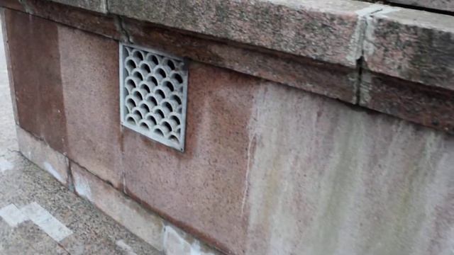 Благоустройство территории. Мощение натуральным камнем. Гидроизоляция цоколя, дренаж, ливневка. смотреть онлайн