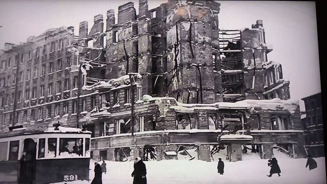 О. Берггольц."Ленинградская поэма"(отрывок). Читает Л.Г. Сергеева. Библиотека мкрн. "Депо". смотреть онлайн
