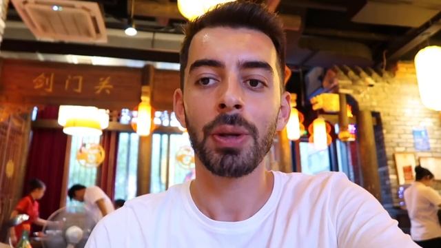 Пробуем острую китайскую еду и поездка в Яншо. Китай смотреть онлайн