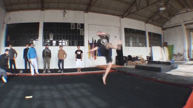 Galdor - trying 540 Kick смотреть онлайн