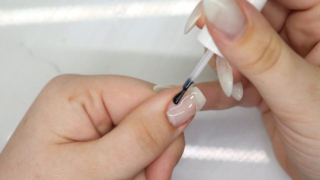 HOW TO DO A STRUCTURED MANICURE WITH BUILDER IN A BOTTLE AND GEL POLISH | Gel Polish Manicure смотреть онлайн