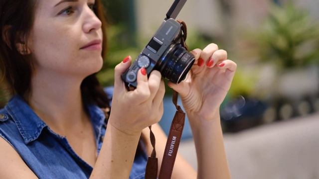 Fujifilm X-S10 + XF56mm f1.2 Test AF and stabilizing | 4K смотреть онлайн