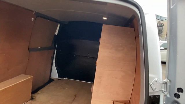 Volkswagen Transporter T26 Panel van Startline SWB EU6 84 PS 2.0 TDI BMT 5sp Manual смотреть онлайн