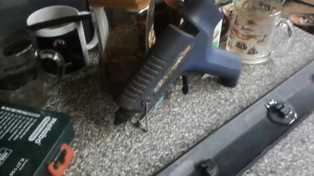 ЧЕМ отремонтировать крепление пластика смотреть онлайн