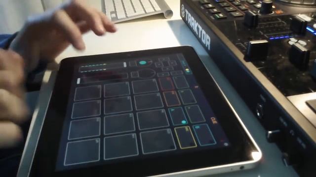 Ipad as midi fighter with Traktor Kontrol S4 смотреть онлайн
