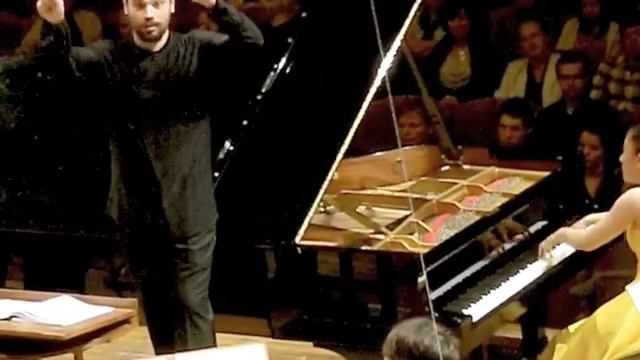 Kleanthe Russo in Prague, Rudolfinum Theatre смотреть онлайн