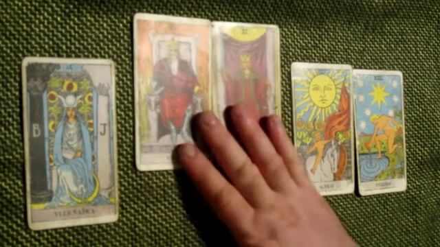 Школа Таро "Следопыт".Гадание на покупку швейной машины. Ч.1. смотреть онлайн