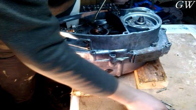 разборка двигателя ИЖ-Юпитер 5