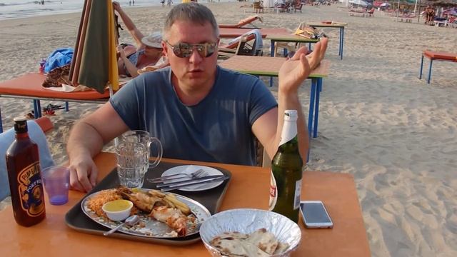 Еда на пляже в Индии южный Гоа. Цены на еду на пляже южный Гоа. смотреть онлайн