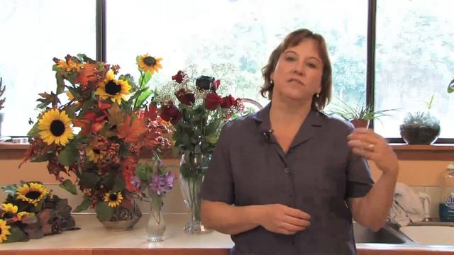 Gardening Flowers : How to Become a Florist смотреть онлайн